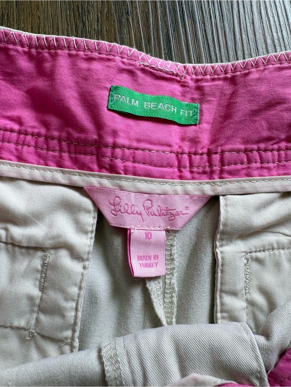 Lilly Pulitzer Palm Beach Cream Shorts with Pink Waistband - Picture 3 of 4